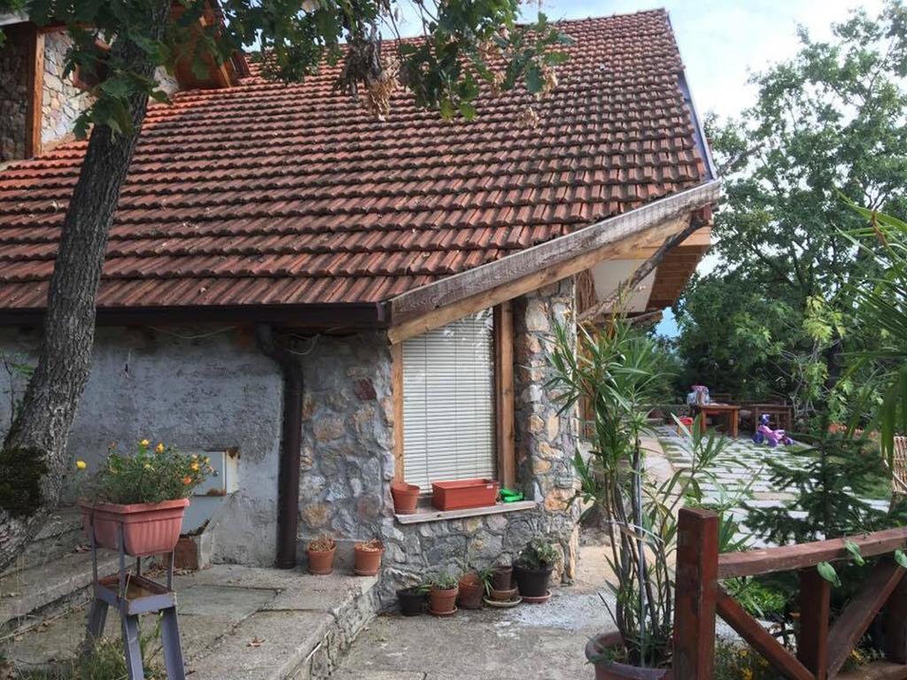 Robinson Sunset Guest House Lagadin Esterno foto